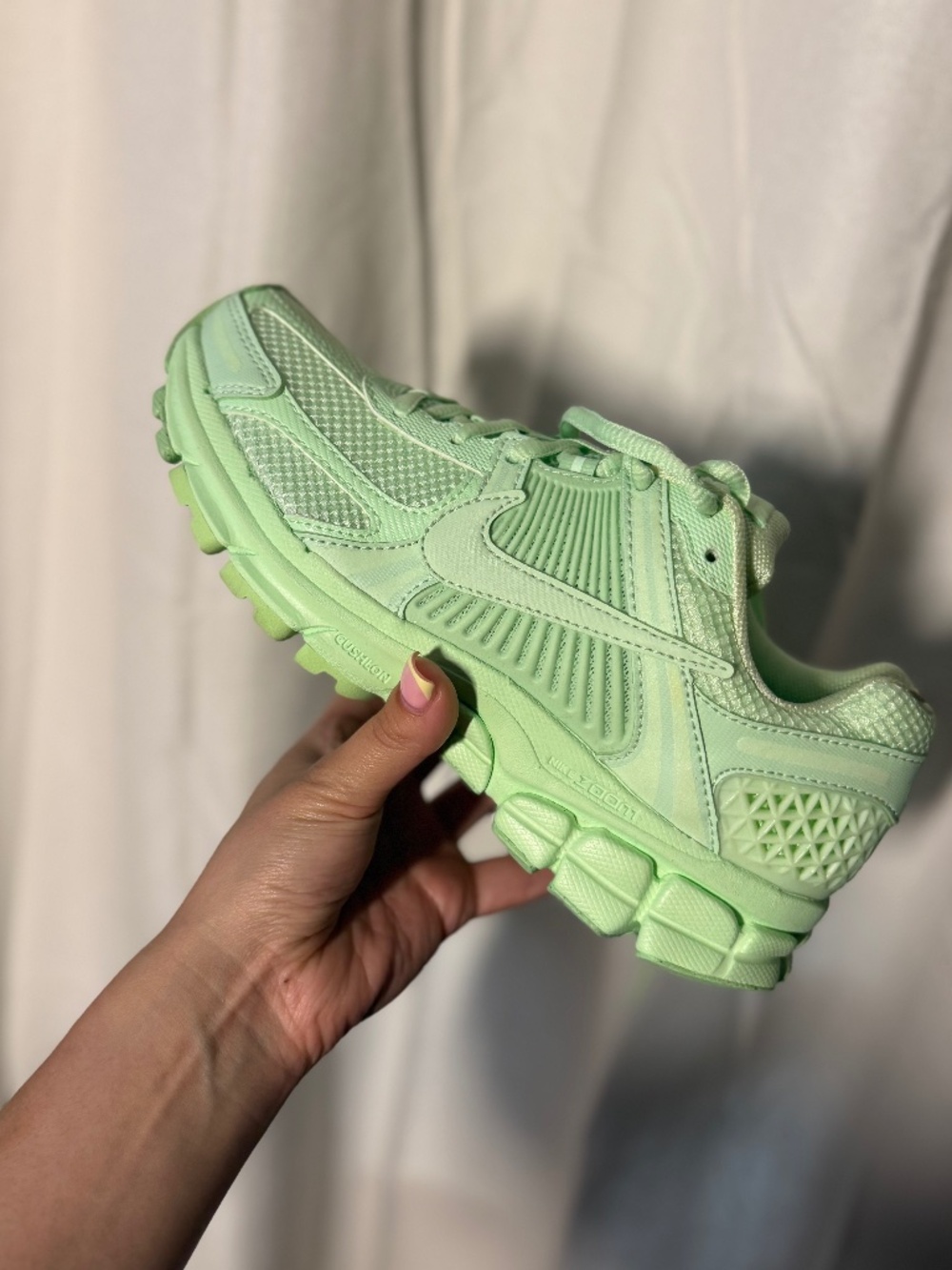 Sneakers/ Youth
